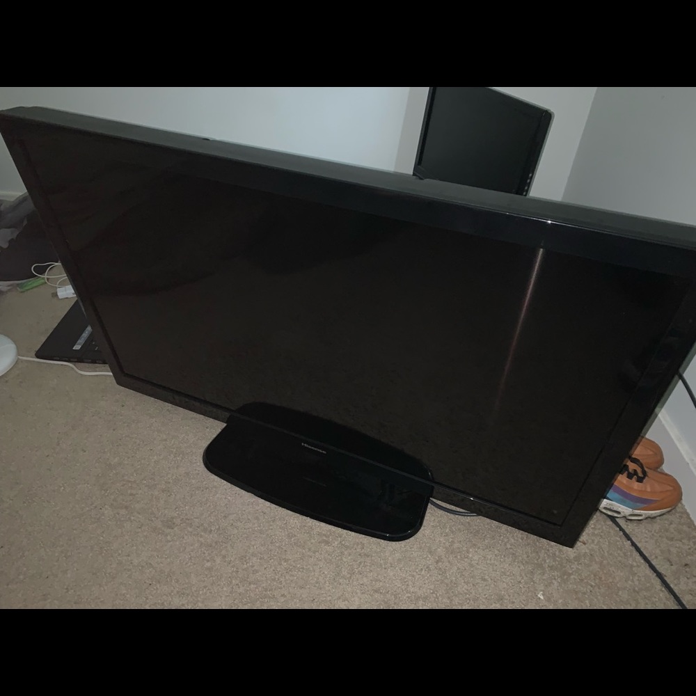 43 inch Hisense TV